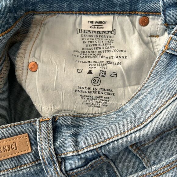 BlankNYC Women's The Varick Jeans Kick Flare Raw Hem SZ 27 Light Wash 26' Inseam - Picture 4 of 5